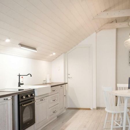 Best Stay- Paernu With Garden Exterior photo