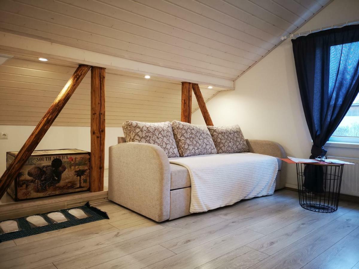 Best Stay- Paernu With Garden Exterior photo
