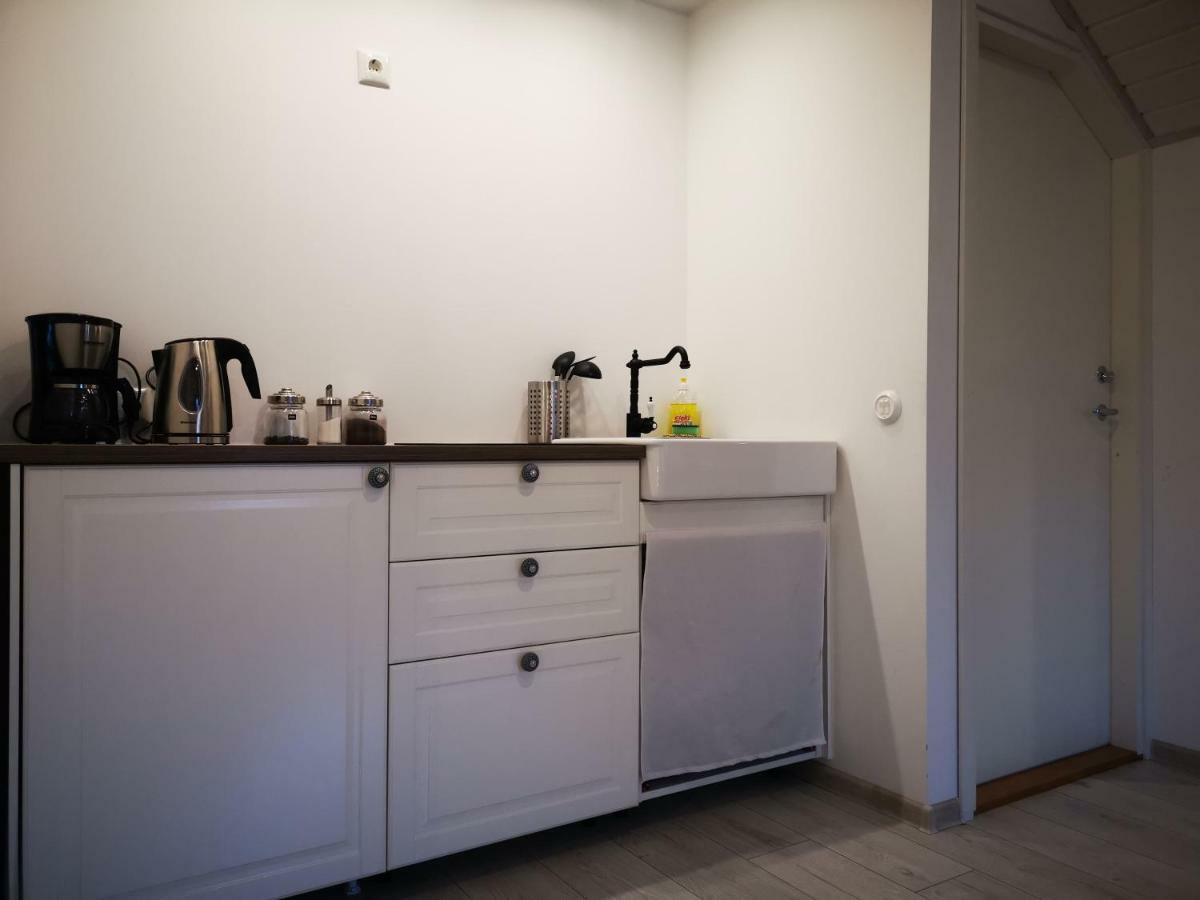 Best Stay- Paernu With Garden Exterior photo
